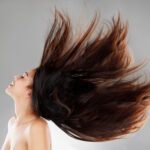 Cheveux qui poussent