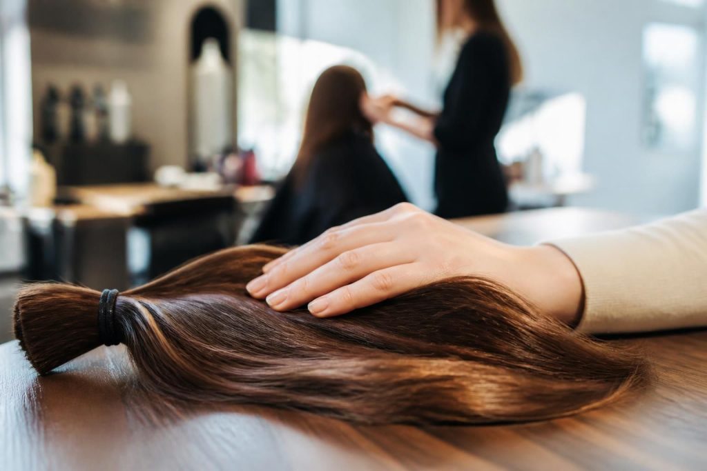 découvrez tout ce qu'il faut savoir sur le don de cheveux : conditions, démarches, conseils et où donner pour faire une bonne action.